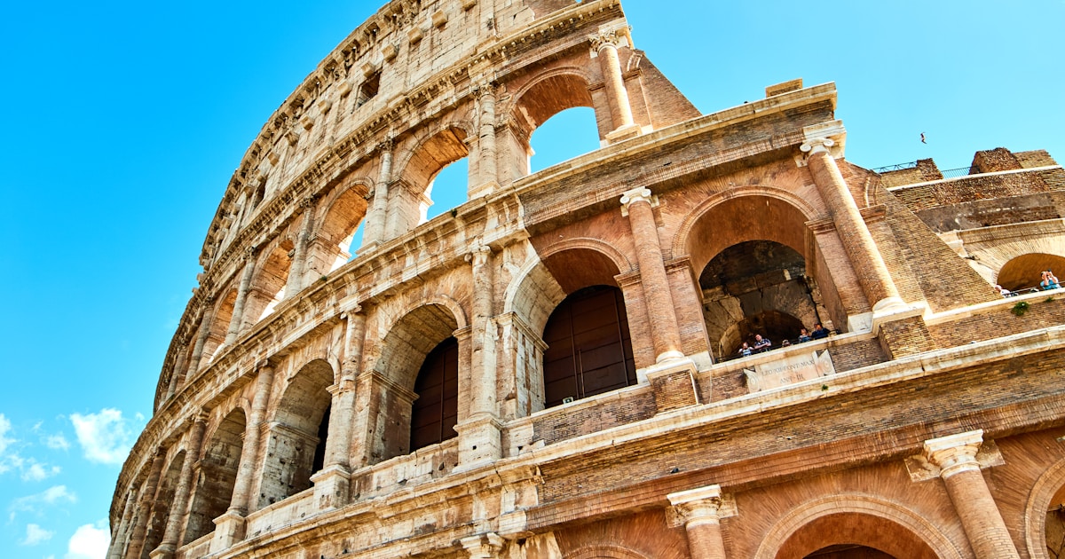 How to Avoid Tourist Traps in Italy: 15 Local Tips